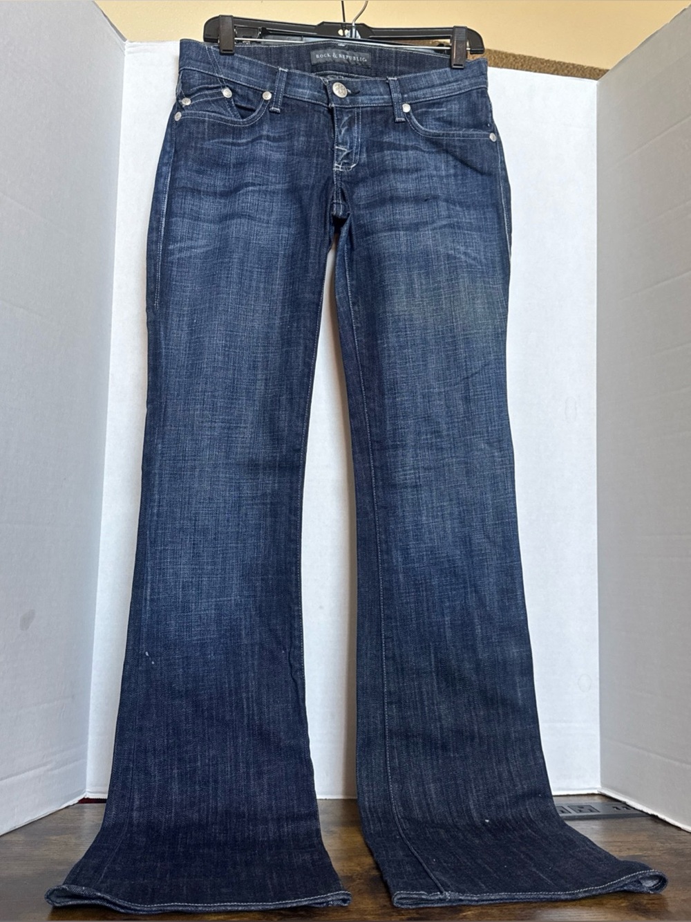 Rock and Republic Boot Cut Jeans Vintage Size 27 Dark Blue Denim Women's Y2K